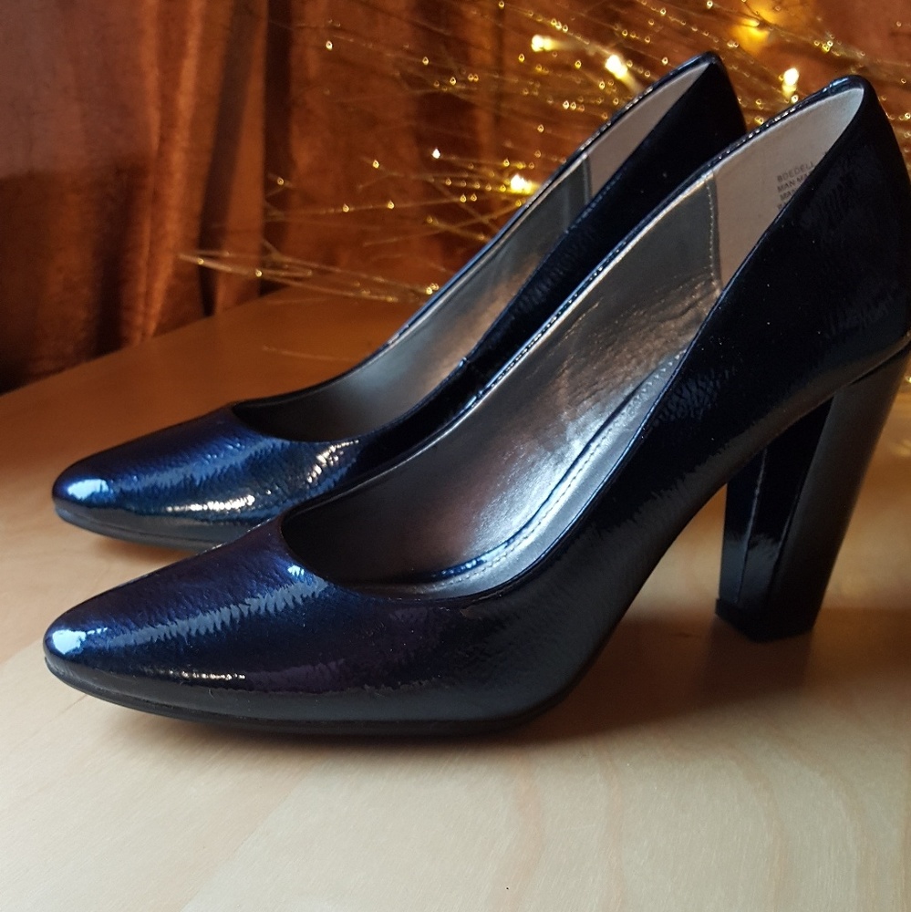 Blue Heels Like Velvet